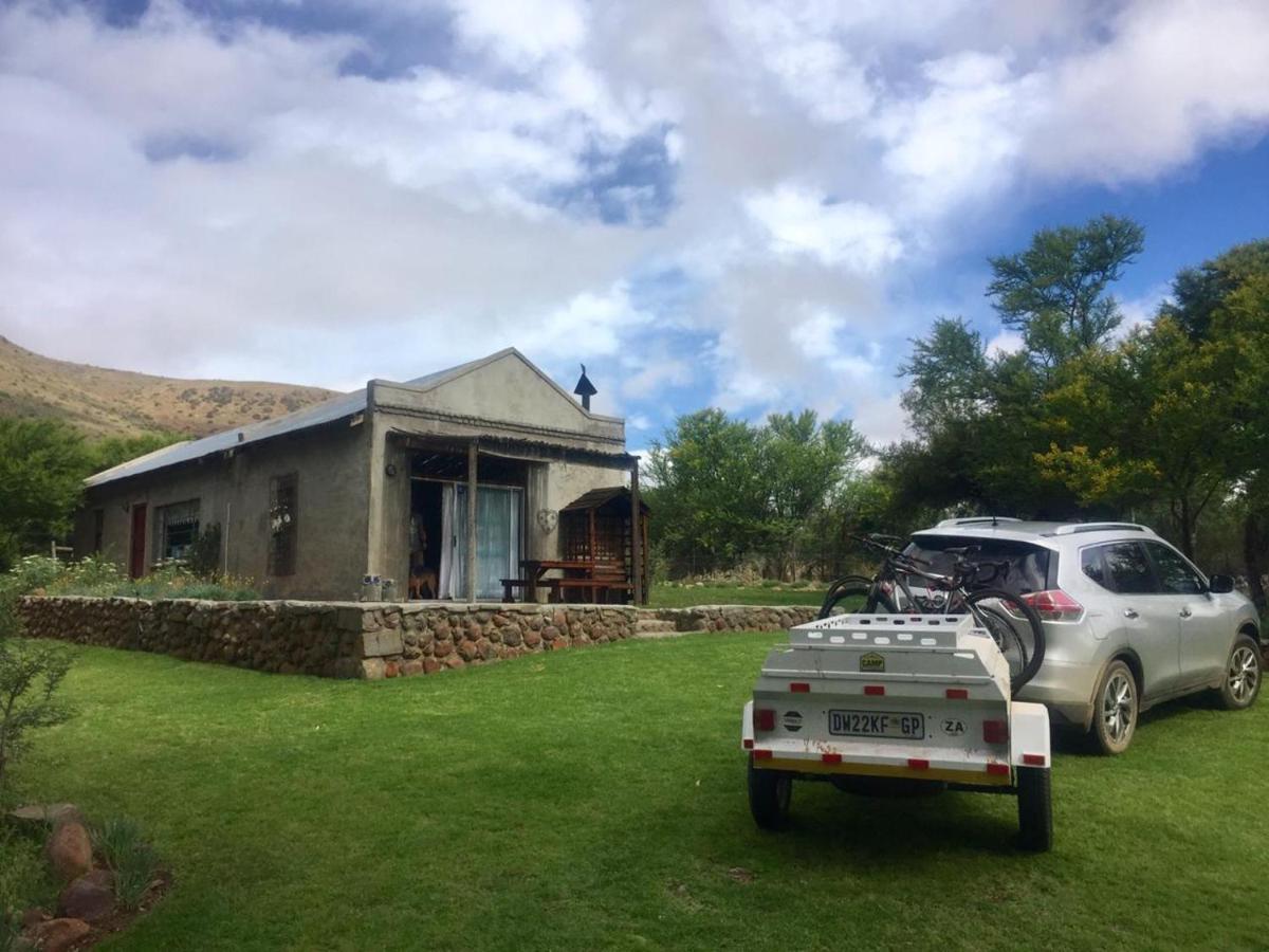 Waterval farmstay Graaff-Reinet Exteriör bild