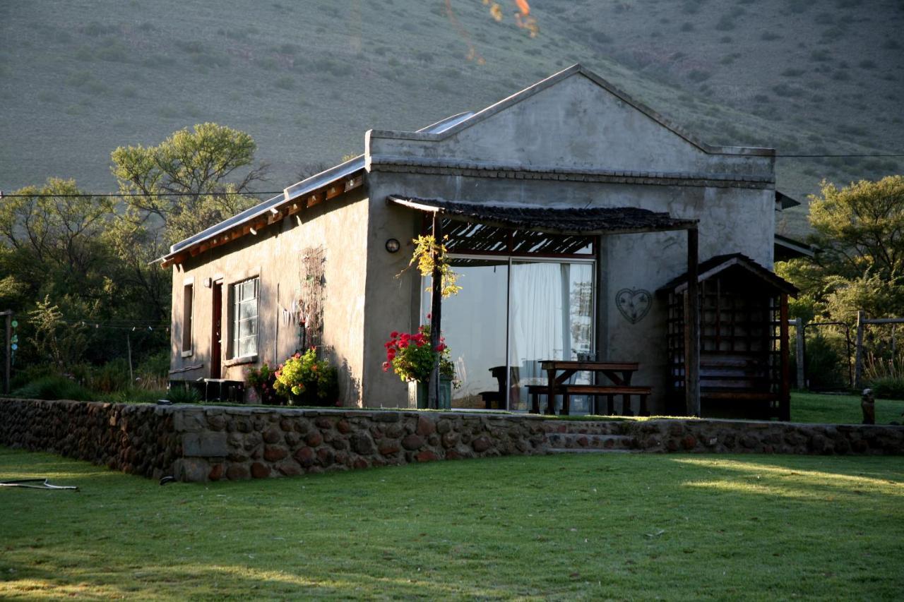 Waterval farmstay Graaff-Reinet Exteriör bild